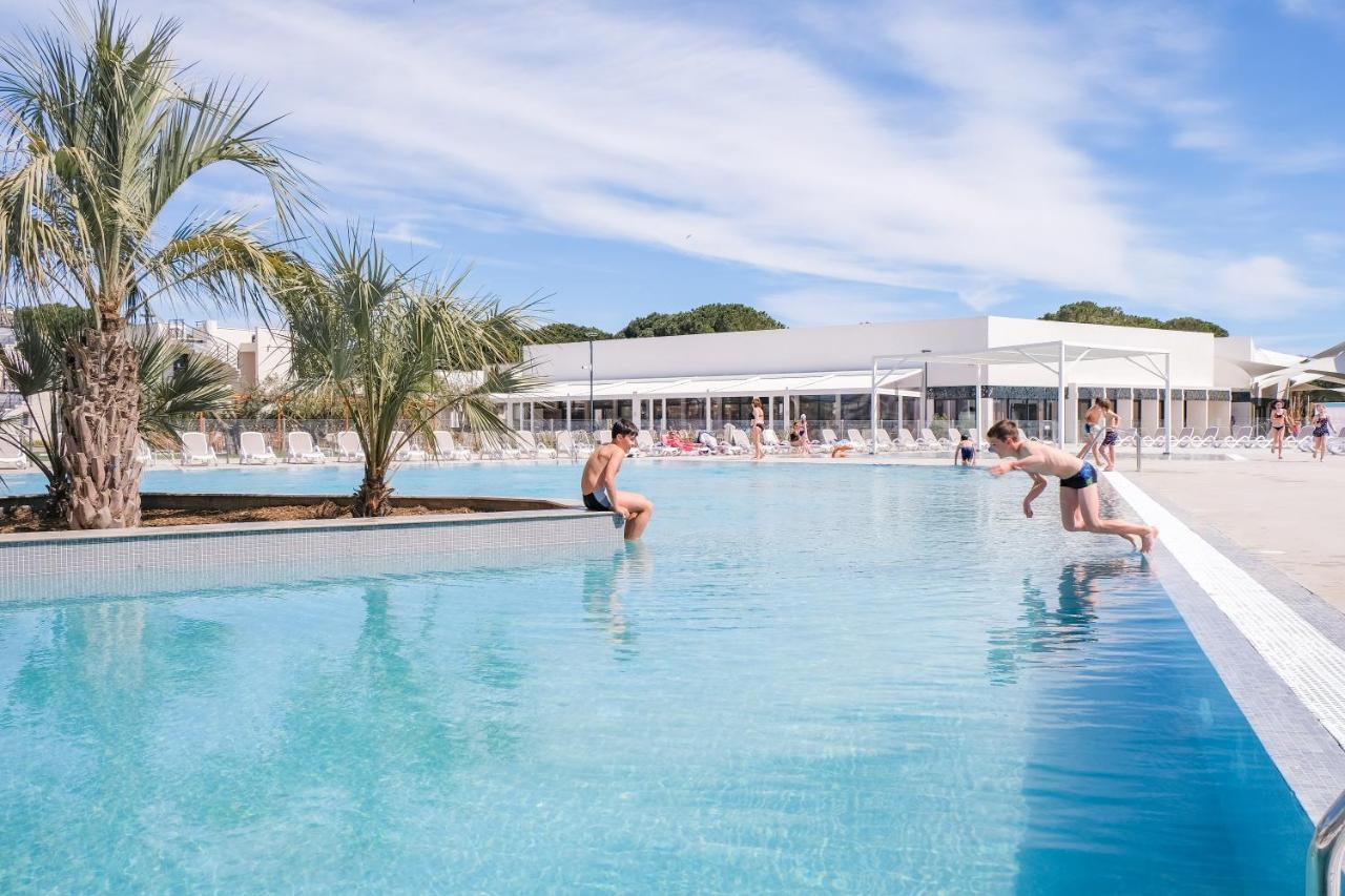Belambra Clubs Port Camargue - Les Salins Hotel Le Grau-du-Roi Exterior photo